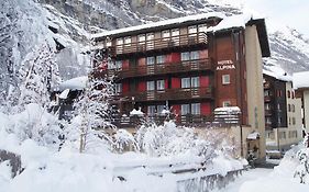 Hotel Alpina Zermatt Exterior photo