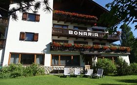 Garni Bonaria Corvara In Badia Exterior photo