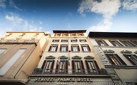 Strozzi Palace Hotel Florença Exterior photo