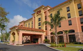 Hampton Inn & Suites Orlando-South Lake Buena Vista Kissimmee Exterior photo