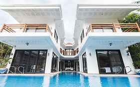 The Whitehouse By The Sea Panglao Exterior photo