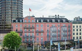 Hotel Schweizerhof Basel Basileia Exterior photo