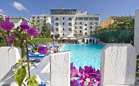 Grand Hotel Flora Sorrento Exterior photo