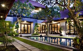 Sindhu Mertha Suite Sanur Exterior photo