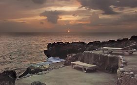 Sunset On The Cliffs Negril Exterior photo