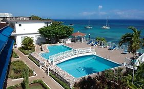 Hibiscus Lodge Hotel Ocho Rios Exterior photo