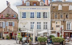 Le Parvis Chartres Exterior photo