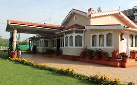 Bouganvilla Resort Ooty Exterior photo