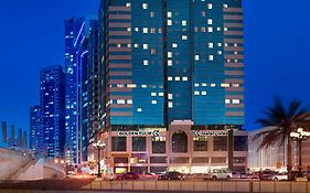 Golden Tulip Sharjah Exterior photo