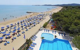 Hotel Gabbiano Beach Vieste Exterior photo