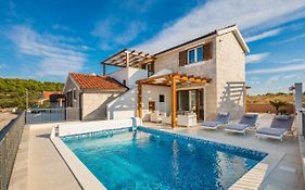 Villa Diomedes With The Sea View And The Pool Rogoznica (Sibenik-Knin) Exterior photo