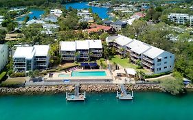 Noosa Shores Resort Exterior photo