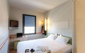 Ibis Budget Valencia Alcasser Silla Exterior photo