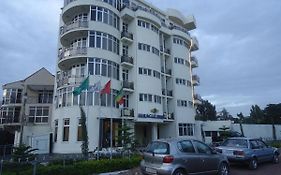 Miracle Hotel Adis Abeba Exterior photo