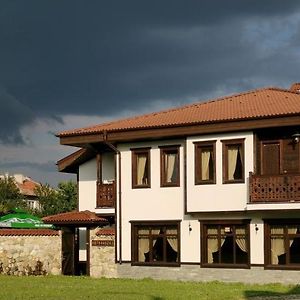 Vezrozhdenski Complex Chardake Sopot Exterior photo