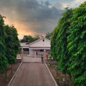 Kilimanjaro Country House Moshi Exterior photo