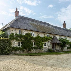 Manor Farmhouse Dorchester Exterior photo