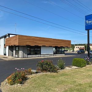 Travelodge By Wyndham Gallipolis Exterior photo