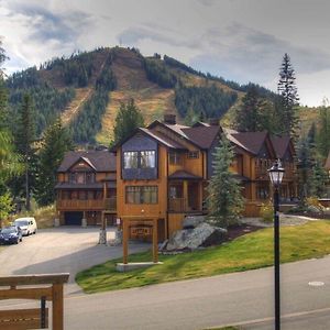 Mountain Town Properties The Lofts 1 Rossland Exterior photo