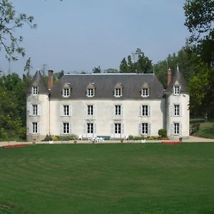 Château de La Ville-Huë Guer Exterior photo