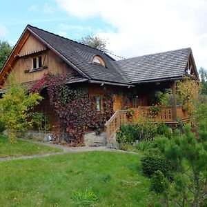 Chata w Beskidach - Drewniany dom stuletni z widokiem na Babią Górę Makow Podhalanski Exterior photo