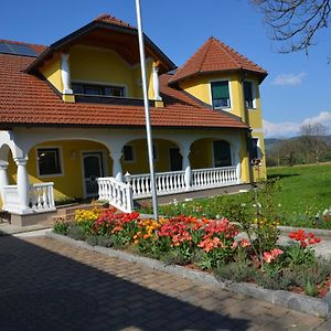 Privatzimmer Marina Völkermarkt Exterior photo