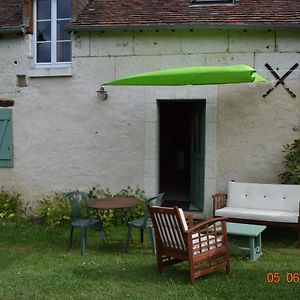 Au Calme Houssay (Loir-et-Cher) Exterior photo