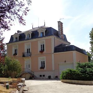 La Maison Ribotteau L'Isle-Jourdain (Vienne) Exterior photo