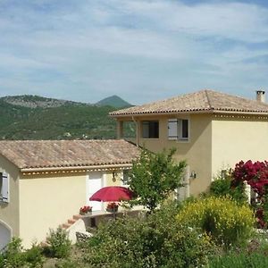 Apartment In Montbrun-Les-Bains With Garden Montbrun-les-Bains Exterior photo