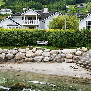 Two-Bedroom Holiday Home In Leikanger Leikanger (Sogn og Fjordane) Exterior photo