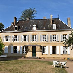 Vintage Mansion In Saint Aubin Sur Loire With Pool Bourbon-Lancy Exterior photo