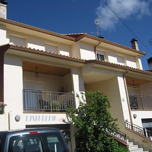 Apartamentos Rascafria Cerquilla Rascafría Room photo