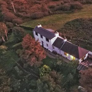 Fasgadh Crofters Cottage Broadford (Isle of Skye) Exterior photo