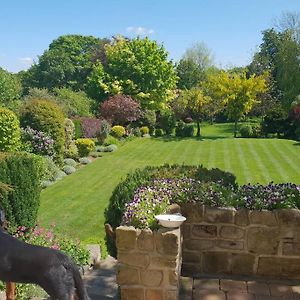 Large 2 Ensuite Bedroom Flat With Lovely Views Leeds (West Yorkshire) Exterior photo