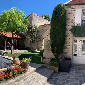 La Maison d'Emilie - Chambres d'hôtes Chaumes-en-Brie Exterior photo