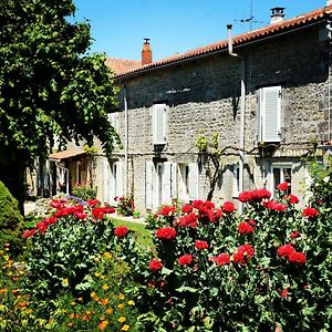 Les Noyers Aulnay Aulnay (Charente-Maritime) Exterior photo