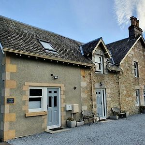 Oakbank Cottage Pitlochry Exterior photo