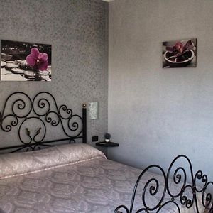 Bed&Breakfast La Primavera Acerra Exterior photo