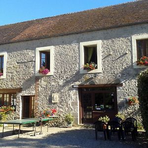 La Ferme Des Tertres La Chapelle-pres-Sees Exterior photo