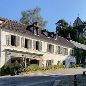 Auberge Du Chasseur Grosrouvre Exterior photo