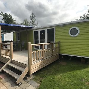 Colorful Chalet With Veranda, Located In Friesland Suameer Exterior photo