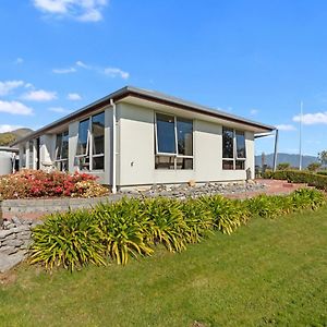 Paradise In Pohara - Pohara Beach Holiday Home Exterior photo