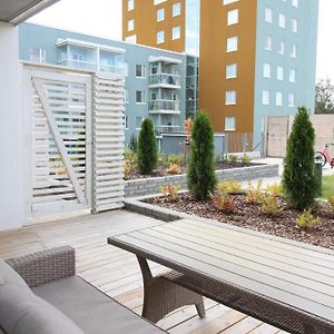 New One Bedroom Apartment With Terrace And Parking Vantaa Exterior photo