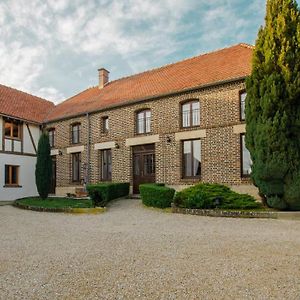 La Chambre D'Amis La Costignieres Montgueux Exterior photo