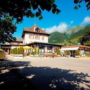 Hôtel-Buffet de la Gare Château-d'Oex Exterior photo