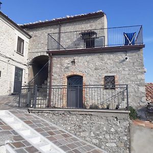 Casetta Nel Borgo Torrebruna Exterior photo