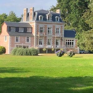 Château de la Chasse Beauvais Romagne (Ille-et-Vilaine) Exterior photo