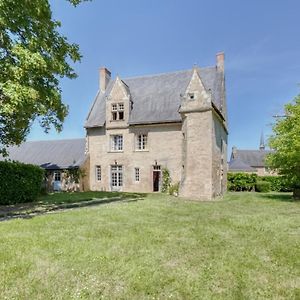 Le Castel Montigne-les-Rairies Exterior photo