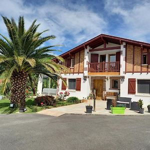 Villa Goxoki Avec Piscine Saint Jean Pied De Port Saint-Jean-Pied-de-Port Exterior photo