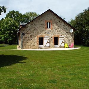 Gite La Peyre Le Grand-Bourg Exterior photo